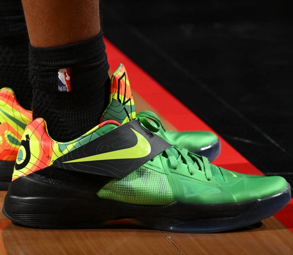 开云-NBA球鞋NBA球鞋保险条款不能吸烟,雪茄除外